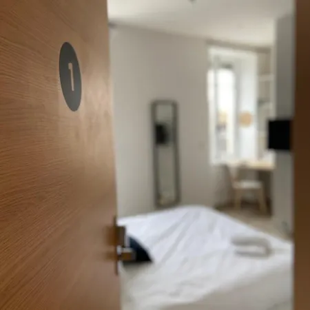 Maison Colodge - *
