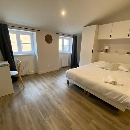 Maison Colodge - *