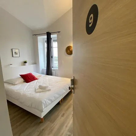 Aparthotel Maison Colodge - *